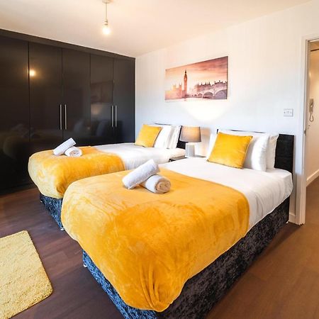 Perfect For Business And Leisure- Free Parking Apartman Southampton Kültér fotó